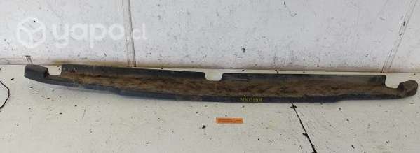 Moldura Superior Parachoque Trasero (NNC194) Nissa