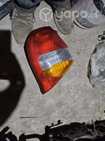 Foco trasero fiat palio rh