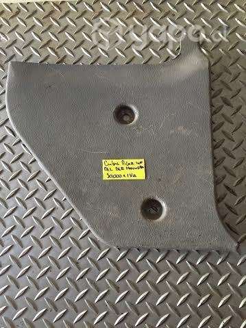 Tapiz cubre pilar delantero inferior der Pick Up