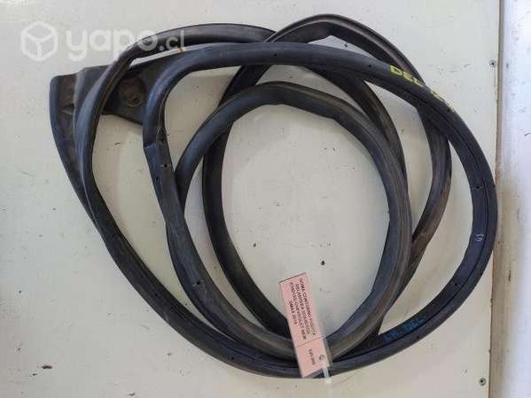 Goma Contorno Puerta Del Izq Chv Nw Dmax 2018