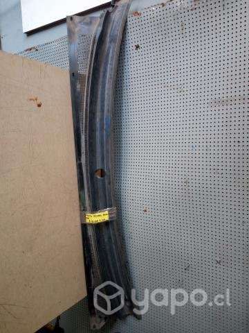 Rejilla cubre torpedo Ford Ranger Tailandesa 2.5 D