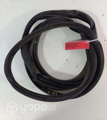 Goma Carroceria Puerta Trasera Izquierd (FR31066)
