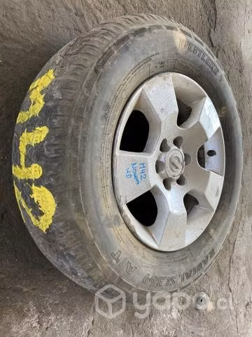 Llanta aluminio con neumatico (M42) Nissan Navara
