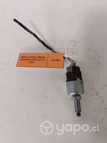 Switch Pedal Freno Mahindra 2016