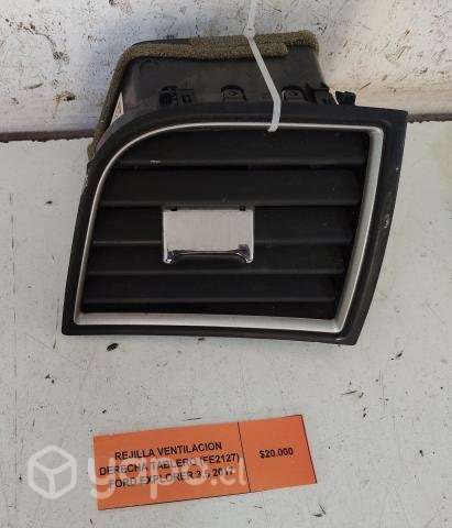 Rejilla Ventilación Derecha Tablero (FE2127) Ford