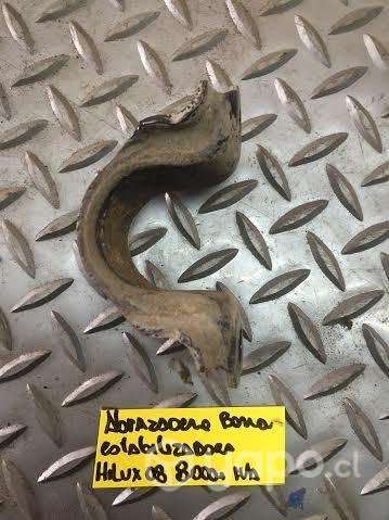 Abrasadera barra estabilizadora Toyota Hilux 2008