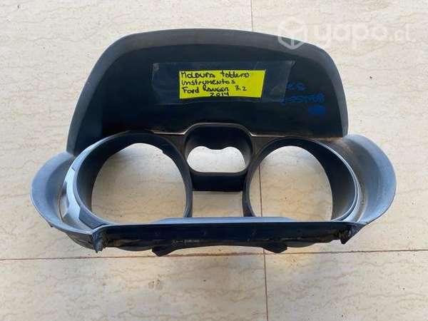 Moldura tapiz del izq Ford Ranger 3.2