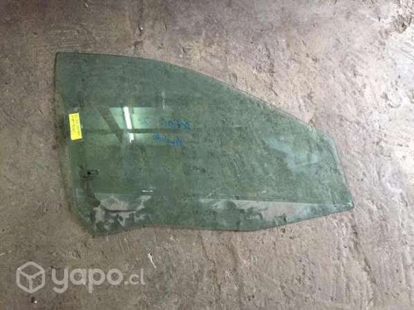 Vidrio puerta delantero derecho Ssangyong Actyon 2