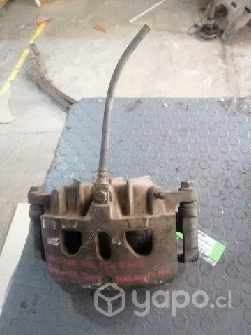 Caliper delantero izquierdo Ford Explorer 2014