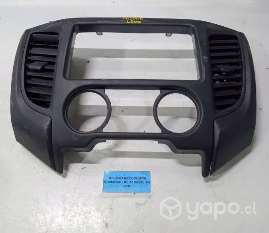 Moldura radio (MLI006) Mitsubishi L200 2.4 Diesel