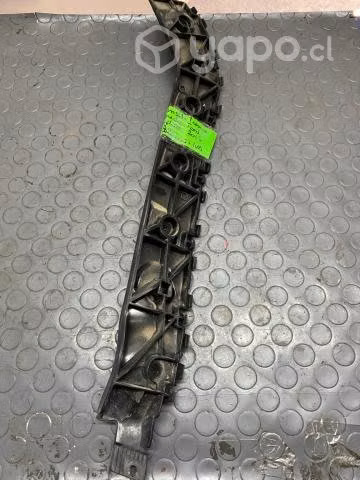 Mensula trasera derecha Ford Explorer 3.5 2013