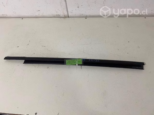 Moldura lame vidrio pta tras izq (FE193) Explorer