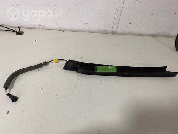 Sensor izquierdo portalon (FE180) Ford Explorer 3