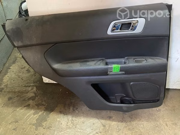 Tapiz puerta trasera izquierda Ford Explorer 2013