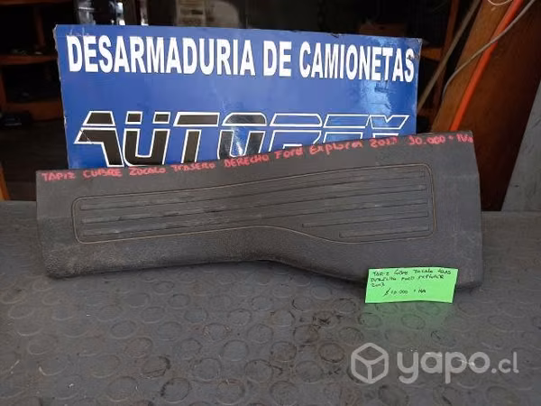 Tapiz Cubre Zocalo Trasero Der Ford Explorer 2013