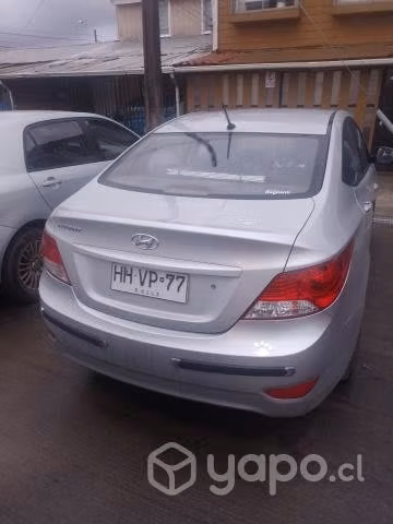 Impecable hyundai