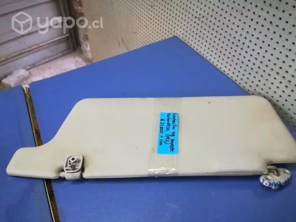 Sombrilla izquierda Ford Ranger Tailandesa
