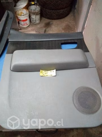 Tapiz puerta trasera izq Ford Ranger Tailandesa