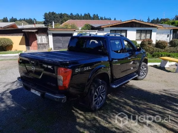 Nissan NP 300 LE Automatica, Diesel, full equipo