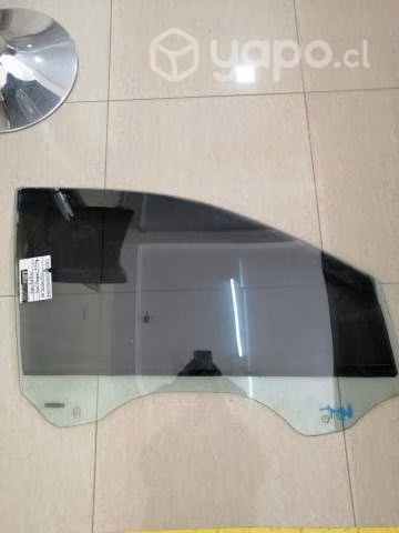 Vidrio puerta delantero der Ford Ranger 2.3 Arg