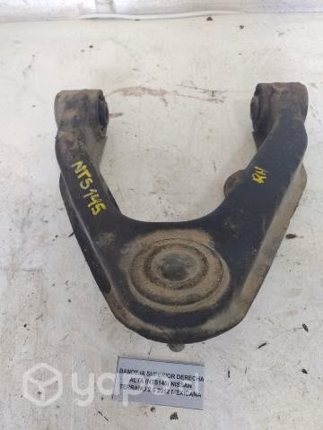 Bandeja Superior Der Alta (NTS145) Nissan Terrano