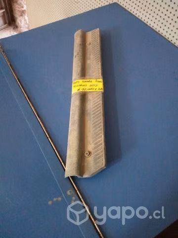 Cubre zocalo trasero izquierdo Nissan Terrano