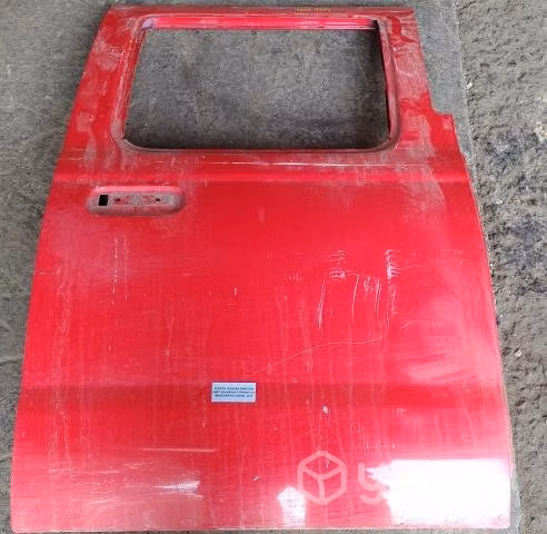 Puerta Trasera Der (NMT129) Nissan Terrano 2.5 Mex