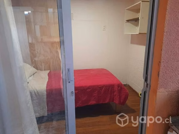Arriendo pieza