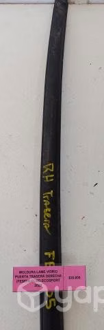 Moldura Lame Vidrio Pta tras der (FES005) Ecosport