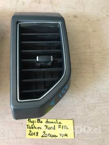 Rejilla derecha tablero Ford F150 2018