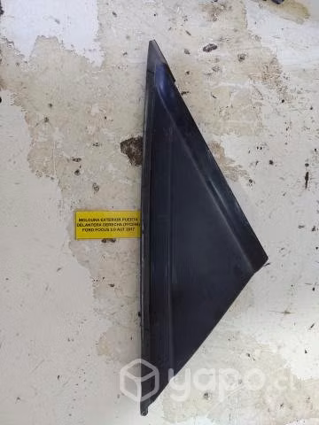 Moldura Exterior Pta del der (FFC056) Ford Focus