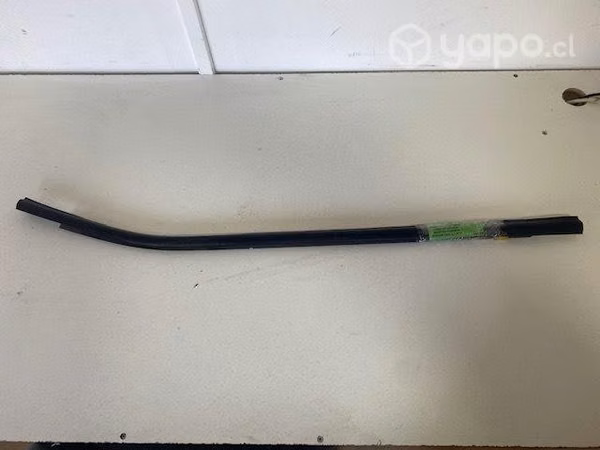Moldura lamevidrio pta tras der Hyundai Porter 2.5