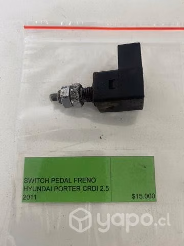 Switch pedal freno Hyundai Porter CRDI 2.5 2011