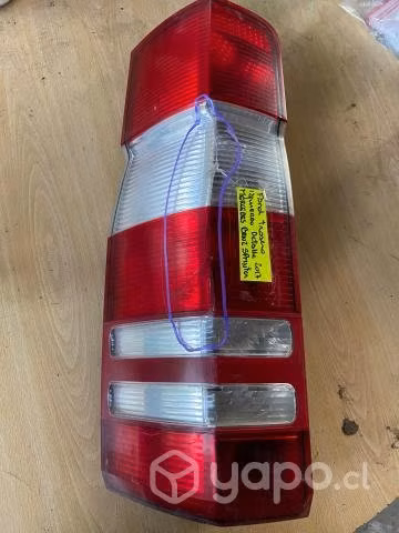 Farol trasero izquierdo con detalle Benz Sprinter