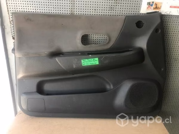 Tapiz puerta delantera izquierda Montero Sport