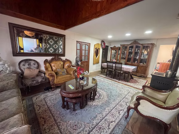 Barrio Inglés. Se vende amplia casa 5d3b Temuco