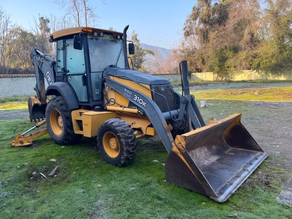 Retroexcavadora Jhon Deere 310K