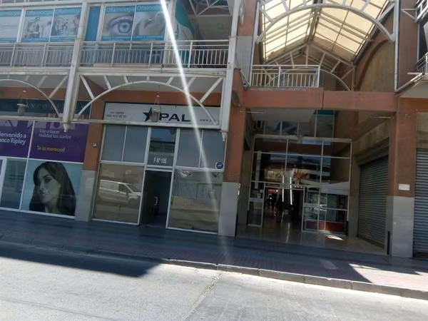 LOCAL COMERCIAL Local comercial en venta en Edificio Plaza Real