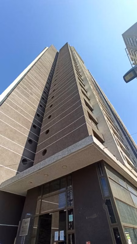¡Moderno Departamento en Estación Central!