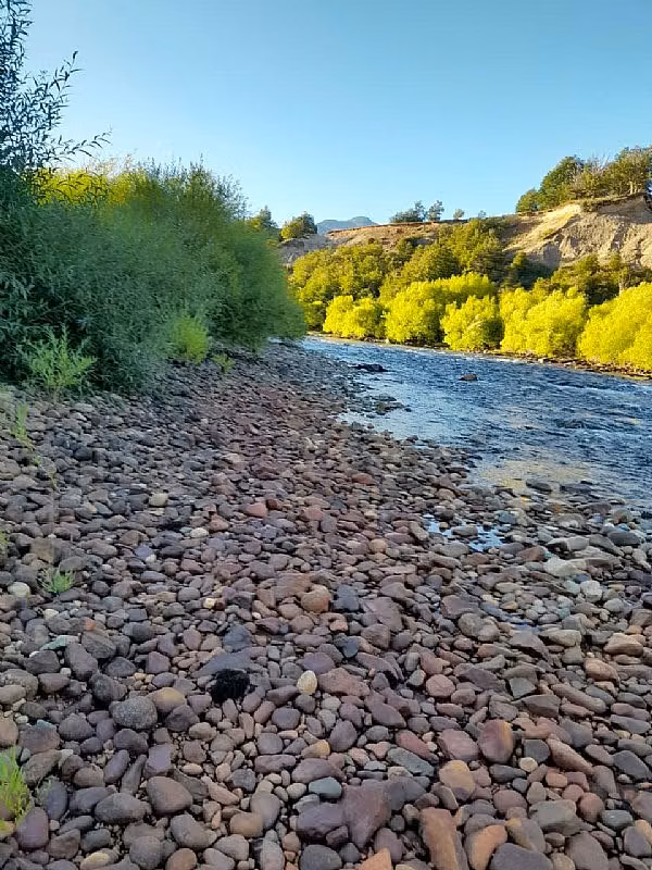 RÍO CLARO SOLAR 1HA + 2 REFUGIOS