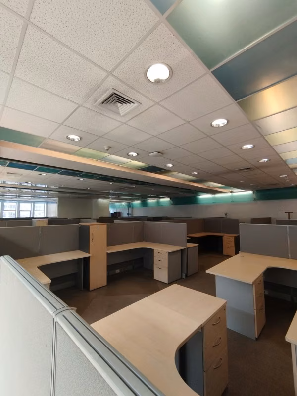 Arriendo Oficina 20P/4B - Santiago