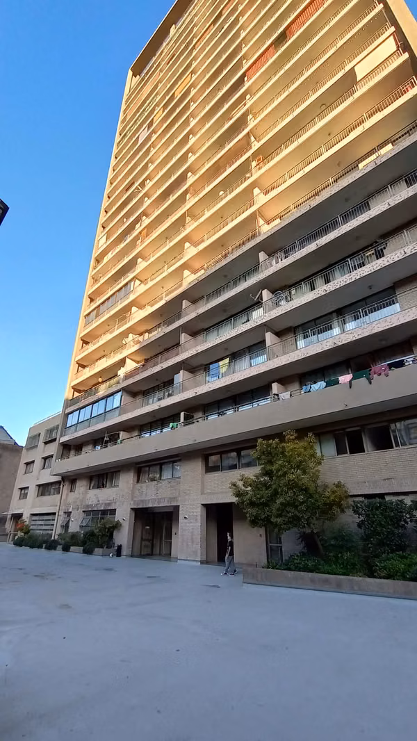 Dpto. 3 Dorm / 2 Baños / 1 Est. Comuna de Santiago.