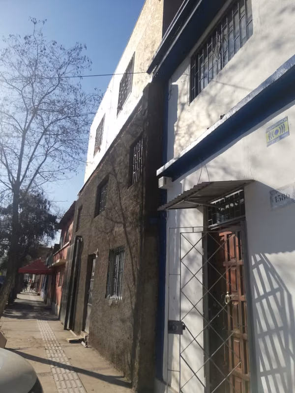CASA Padre Vicente Irarrázaval / Ocho de Enero