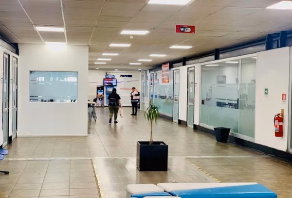 ARRIENDO OFICINA 1438 MT2 VIÑA DEL MAR