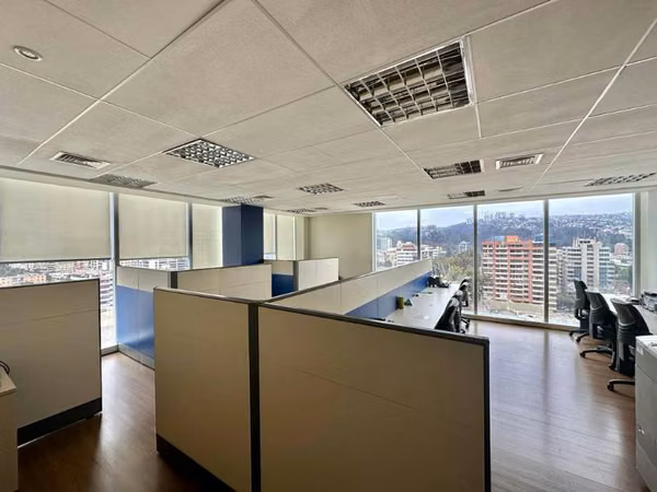 ARRIENDO OFICINA 190 MT2 LIBERTAD VIÑA DEL MAR