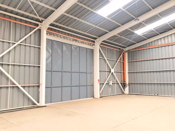 ARRIENDO BODEGA 1050 M2 CAMINO INTERNACIONAL