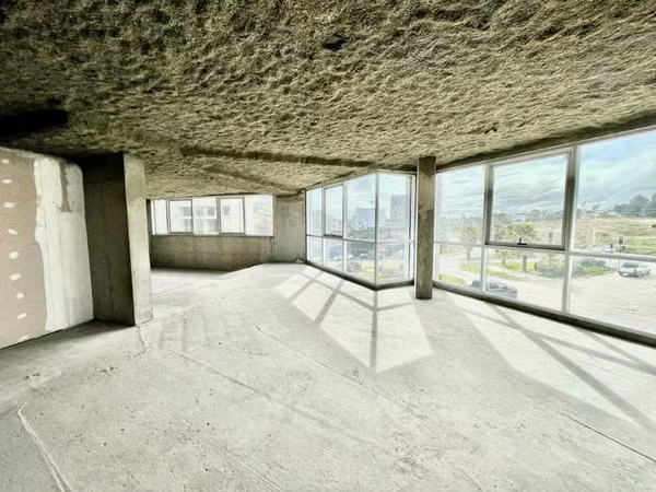 ARRIENDO LOCAL PLANTA LIBRE 280 MT2 REÑACA
