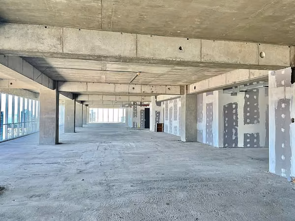 ARRIENDO OFICINA 580 MT2 VIÑA DEL MAR