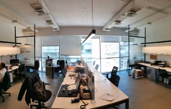 VENTA OFICINA 290  MT2 EL SALTO VIÑA DEL MAR