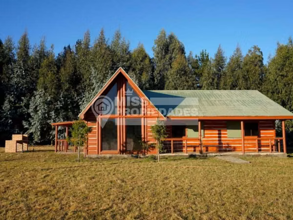 VENDE CAMPO CON CASA PATRONAL - REGIÓN DE ÑUBLE